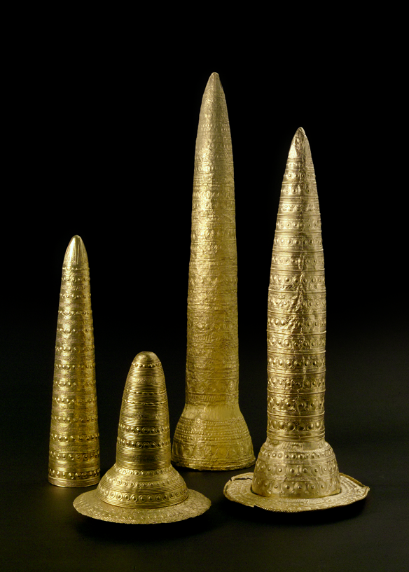 Abb-2-goldblechkegeln